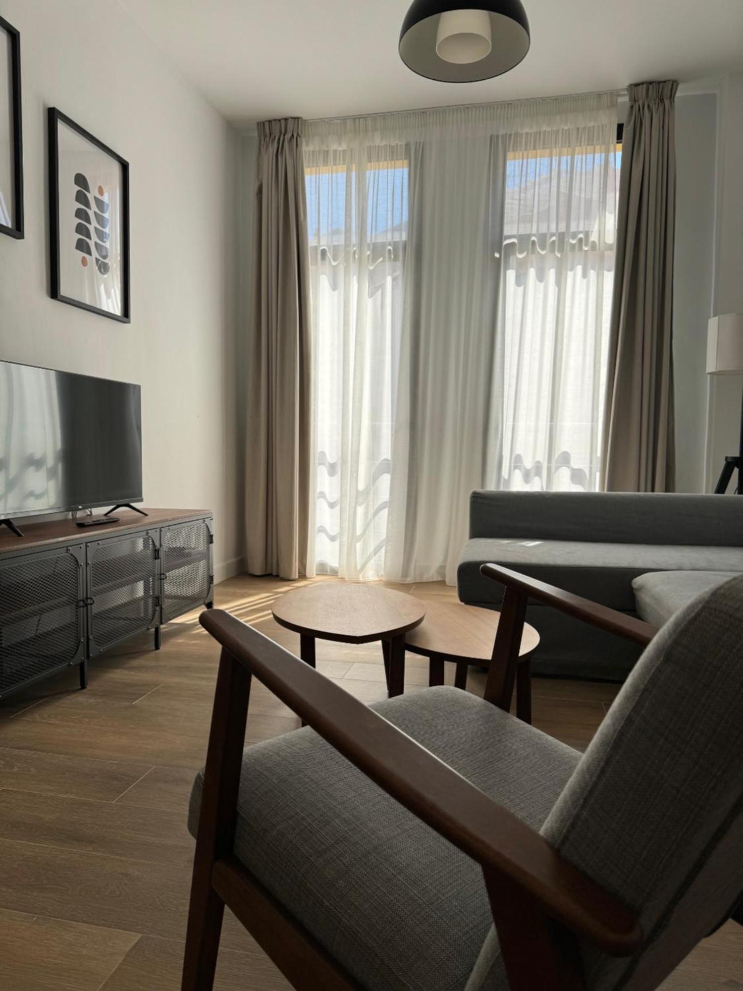 Plaza Victoria Apartments มาลากา ภายนอก รูปภาพ